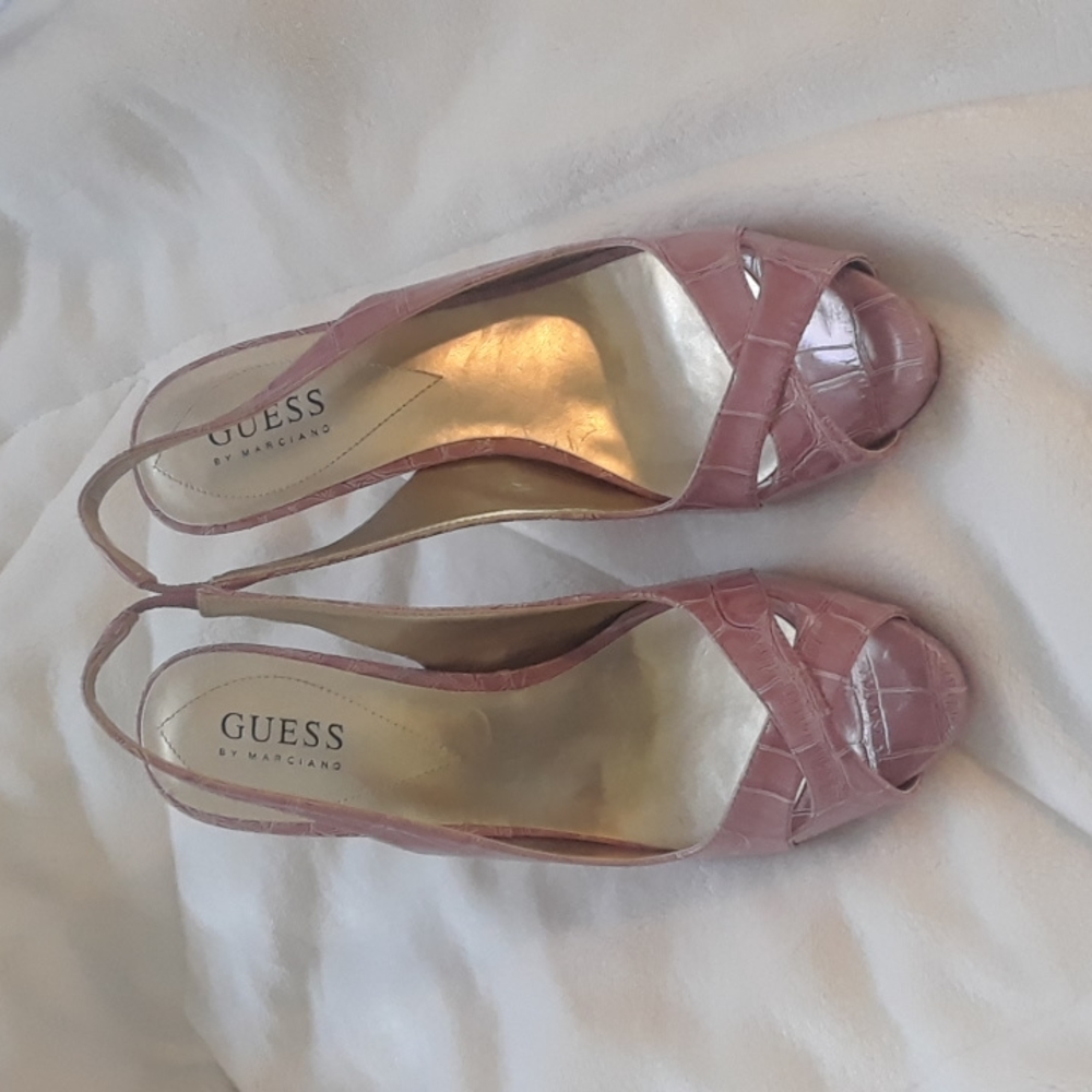 Guess by Marciano sandals size 7m